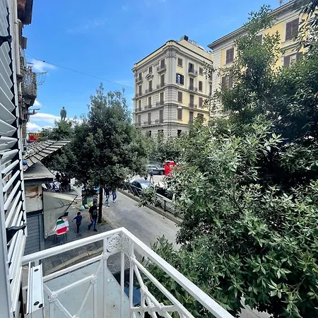 Oda ve Kahvaltı Casa Duchesca Napoli