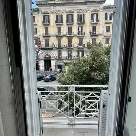 Oda ve Kahvaltı Casa Duchesca Napoli